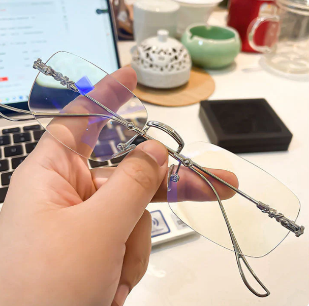 ✨Zafiro de alta dureza ✨Gafas de lectura progresivas antiazules de doble uso para cerca y lejos