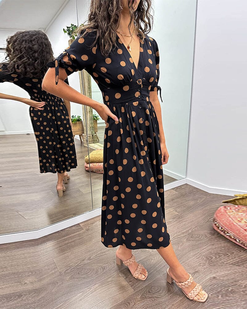🌷Limited Time 53% OFF💞💃Deep V-neck polka-dot dress