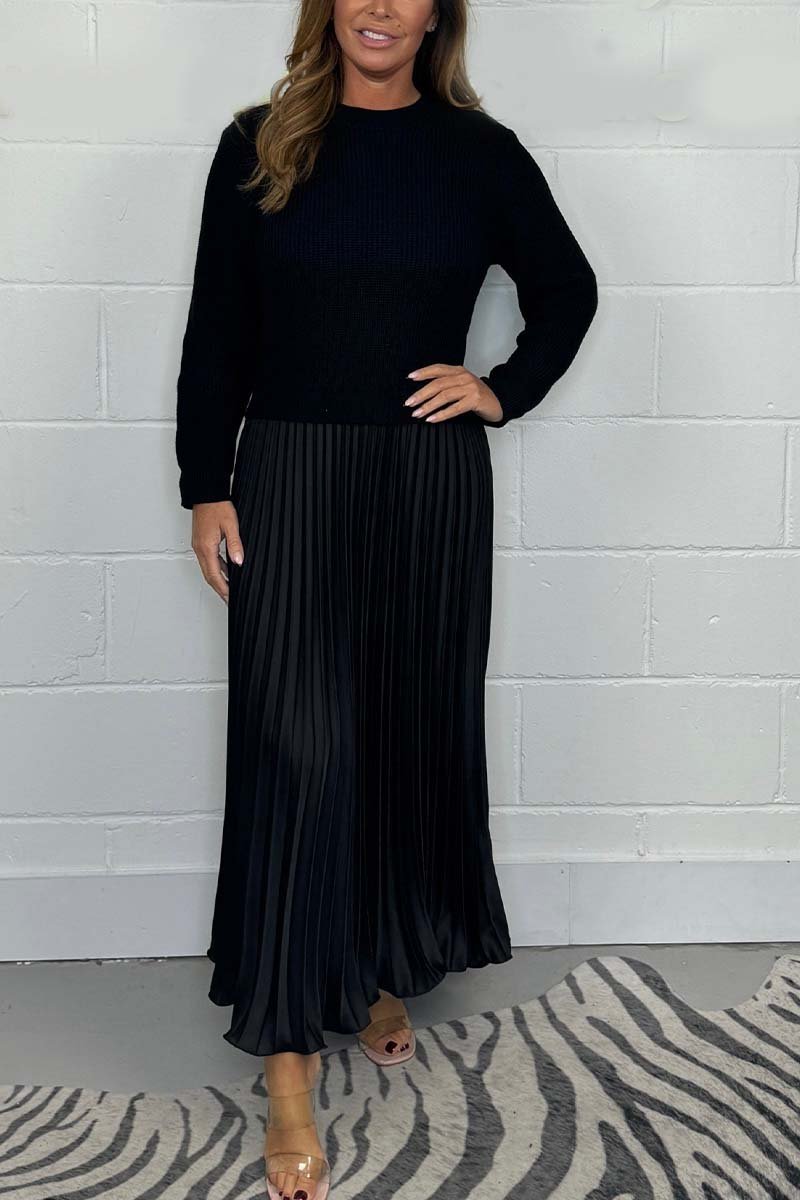 💝Women’s Stylish and Elegant Round-neck Pleated Dress