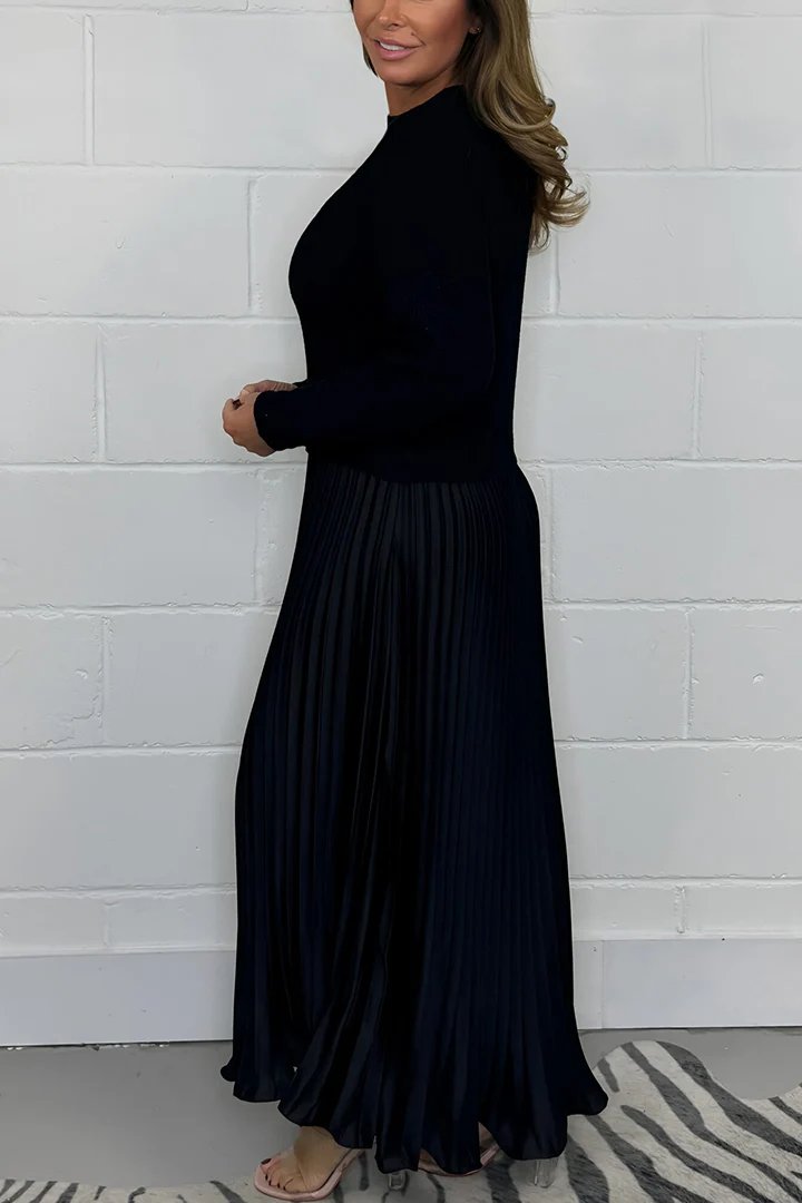 💝Women’s Stylish and Elegant Round-neck Pleated Dress