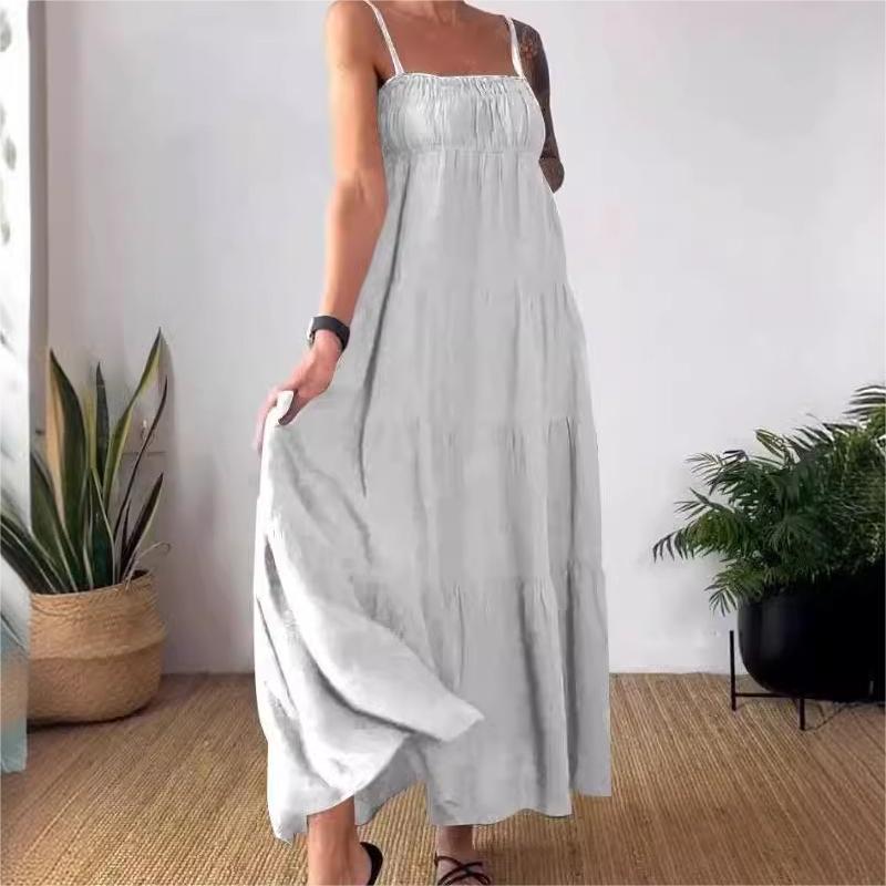 🔥2024 HOT SALE🔥Solid Color Pleated Breathable Spaghetti Strap Dress