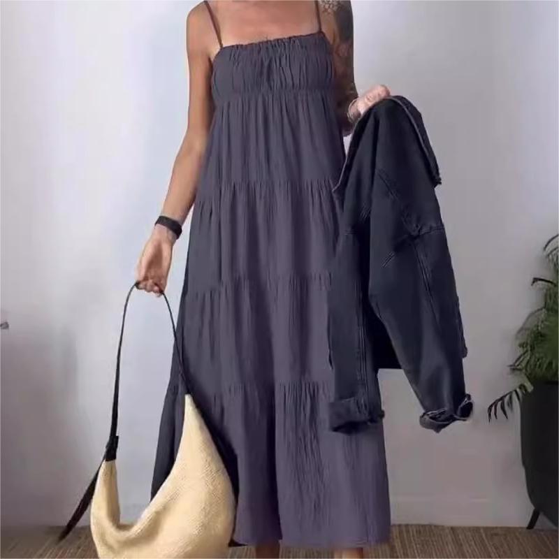 🔥2024 HOT SALE🔥Solid Color Pleated Breathable Spaghetti Strap Dress