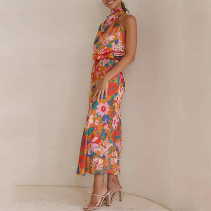 🌷Limited Time 67% OFF💞Love In The Garden Floral Halter Neck Elastic Waist Maxi Dress