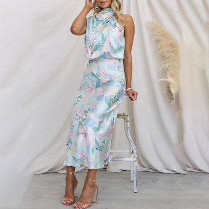 🌷Limited Time 67% OFF💞Love In The Garden Floral Halter Neck Elastic Waist Maxi Dress