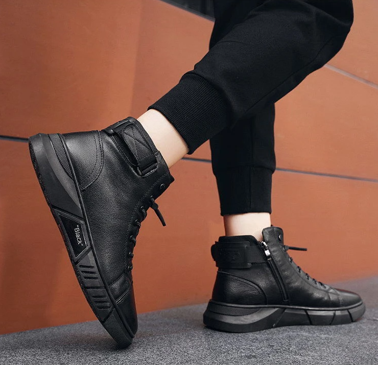 ✨New Arrival✨MARTINI' BLACK LEATHER BOOTS