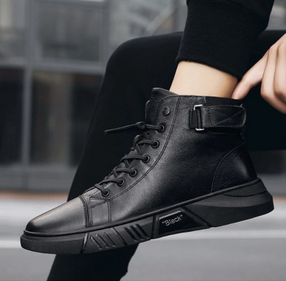 ✨New Arrival✨MARTINI' BLACK LEATHER BOOTS