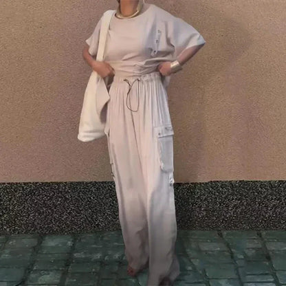 ✨New Arrival✨【🔥2-piece set】💖Women's Round Neck T-Shirt and Trousers Two-Piece Suit