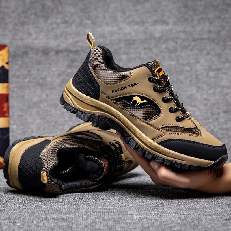 Men’s Lace-Up Hiking Shoes