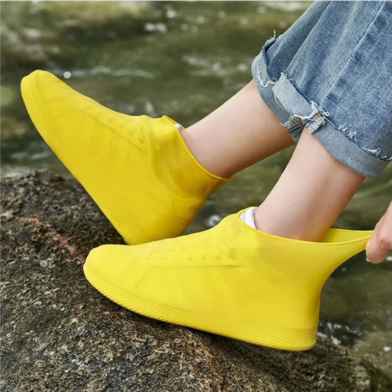 📢📢Buy 1 Get 1 Free⏰ Waterproof Rain Shoe Cover – Non-slip sole & easy on/off – Reusable, perfect for wet weather or muddy walks – fits most shoes, keeps feet dry 🌧️