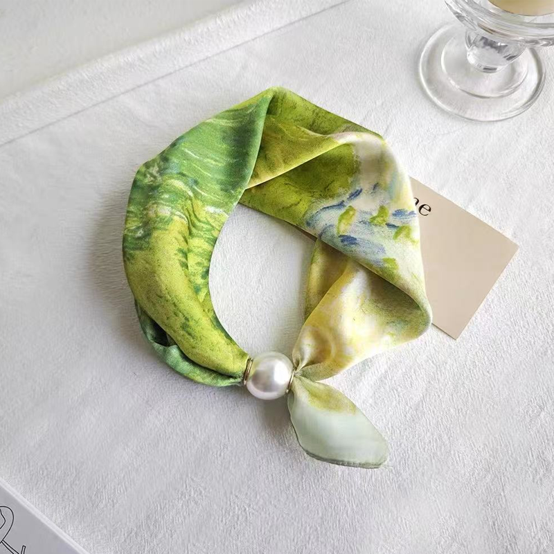 ✨ No-Tie Magnetic Pearl Clasp Scarf – Elegant Style & Effortless Comfort 🤍
