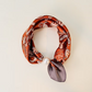 ✨ No-Tie Magnetic Pearl Clasp Scarf – Elegant Style & Effortless Comfort 🤍
