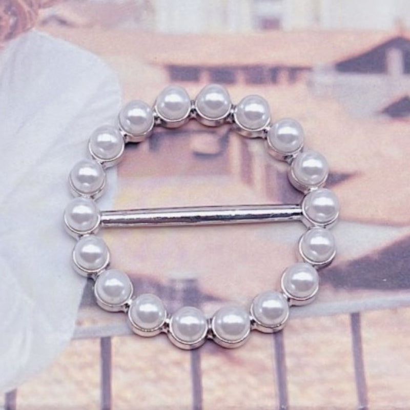 ✨ Elegant Metal Shirt Corner Buckle